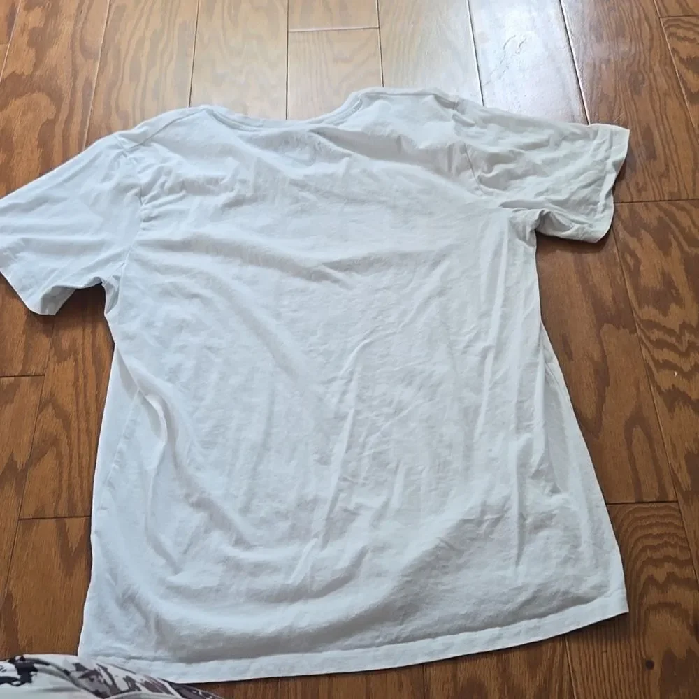Men's t shirt, great condition size, extra large buffalo